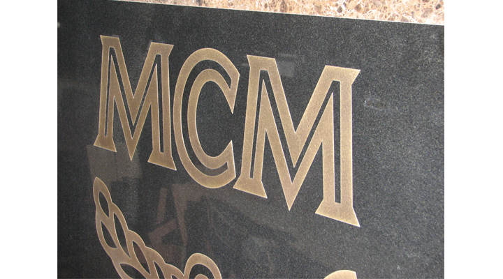 로고 - MCM